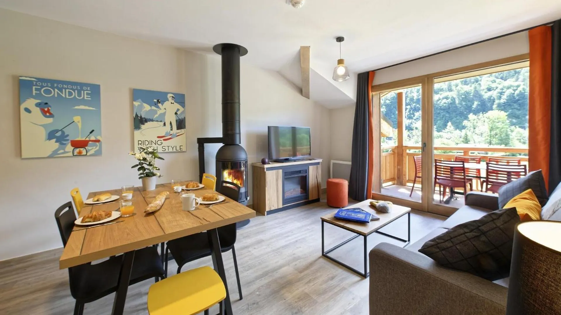 4 Pieces 8 Pers Vue Montagne Apartment Samoens 0*,  France